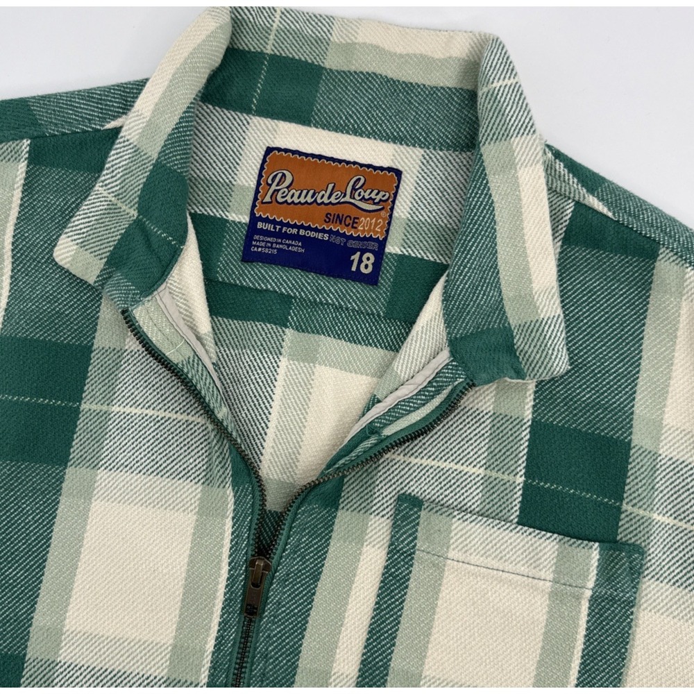 Peau De Loup Flannel Shacket Non Gender L Cropped Full Zip Green‎ Plaid Jacket